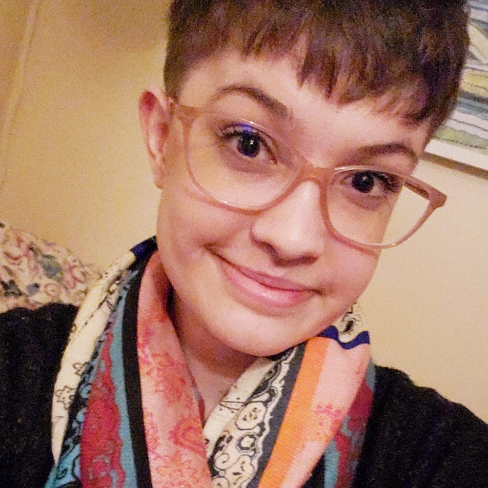 Meet your Posher, Casey